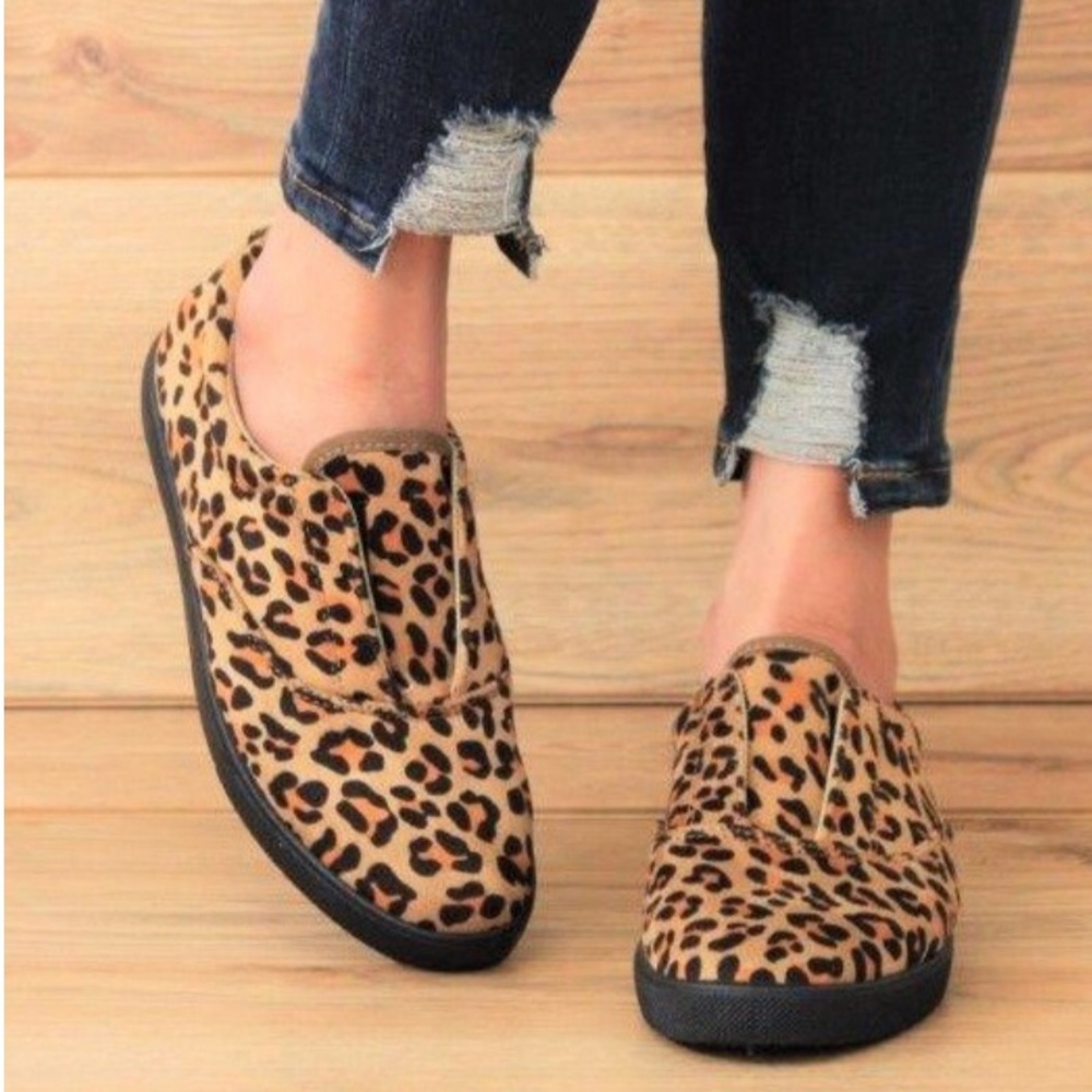 CHEETAH PRINT SNEAKERS- Shoe
